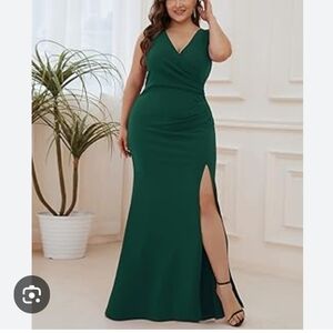 Alisa Pan Sleeveless Green V-Neck Mermaid Split Elegant Formal Long Dress Sz 4X